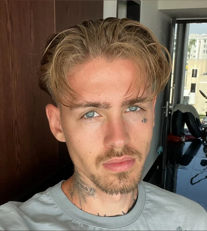 Lucas Hall's avatar