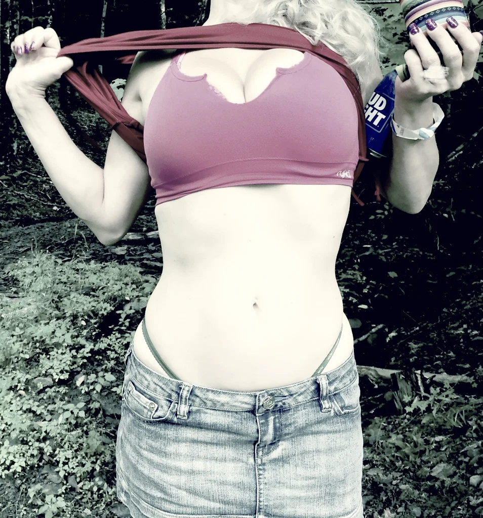 Blonde by Dezign's avatar