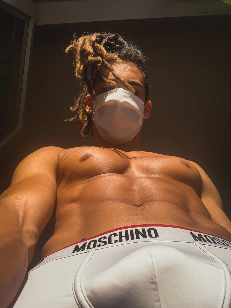 itsfebo profile banner