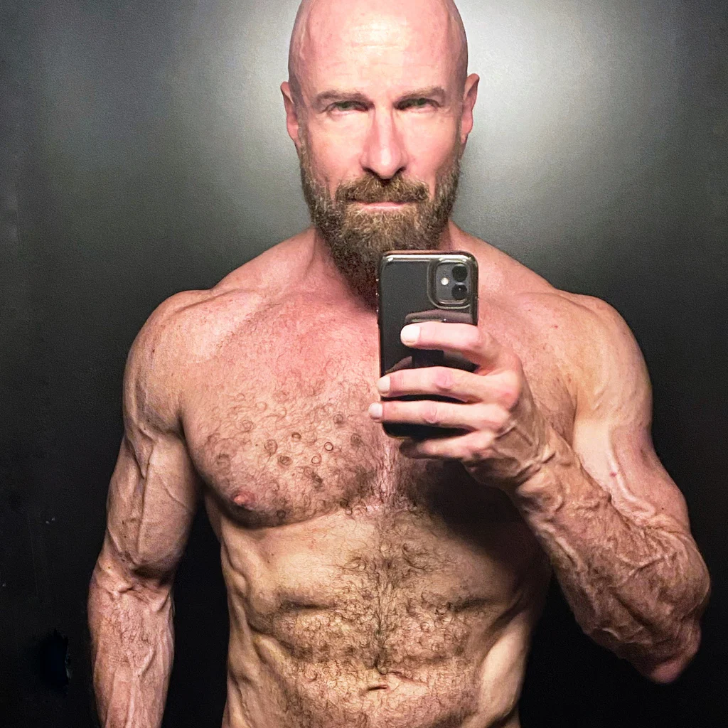 Mick Weston's avatar