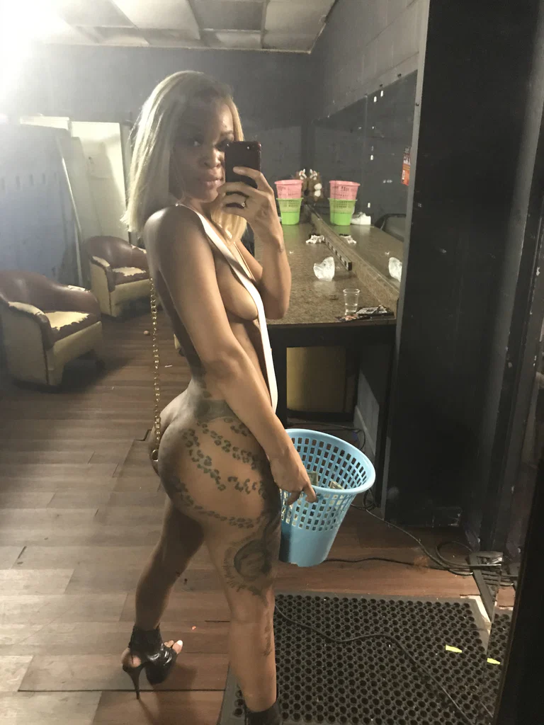 BoojieMinajj's avatar