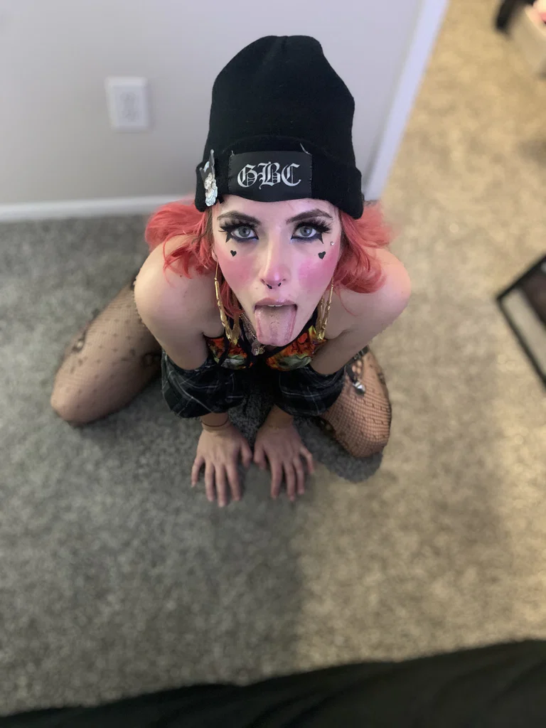 lil brat's avatar