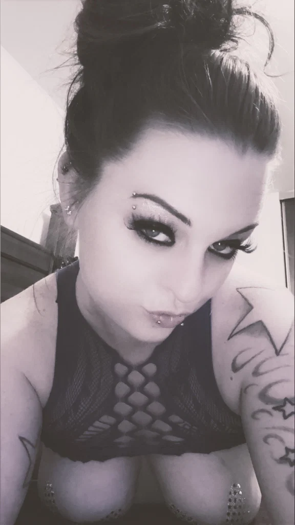 Mmmlayna's avatar