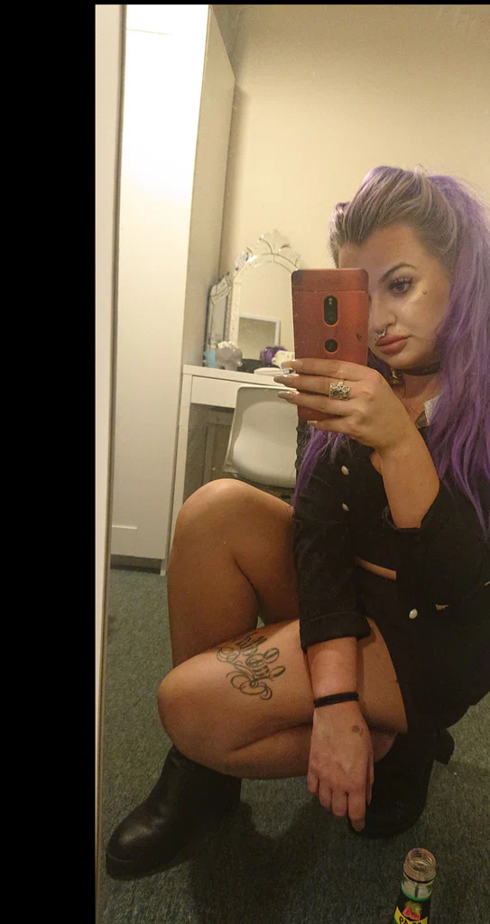 lola x's avatar