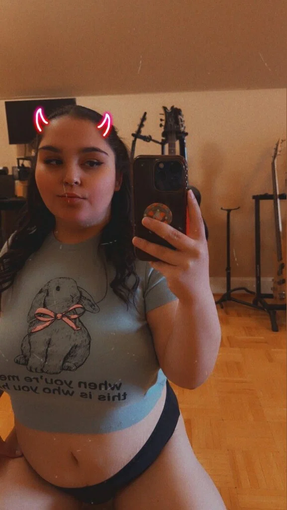Babygirl_9925's avatar