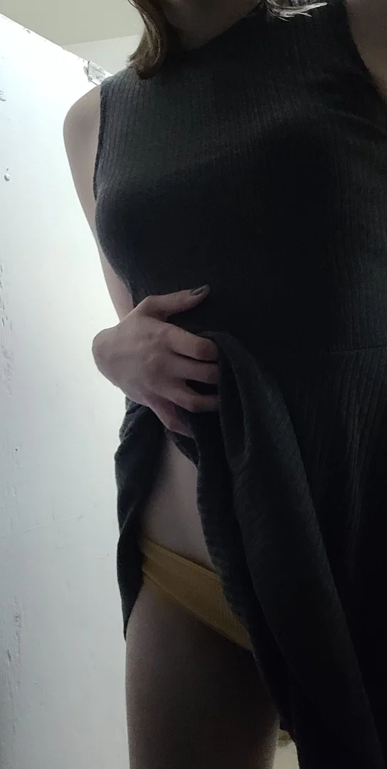Adel profile banner