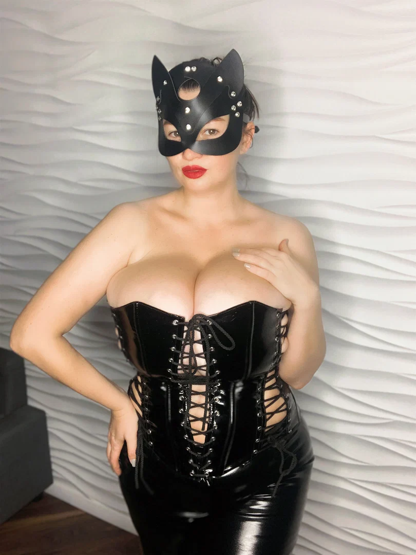 Irina profile banner