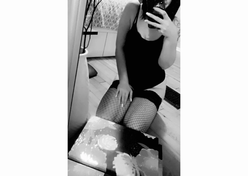PeachieMaya's avatar