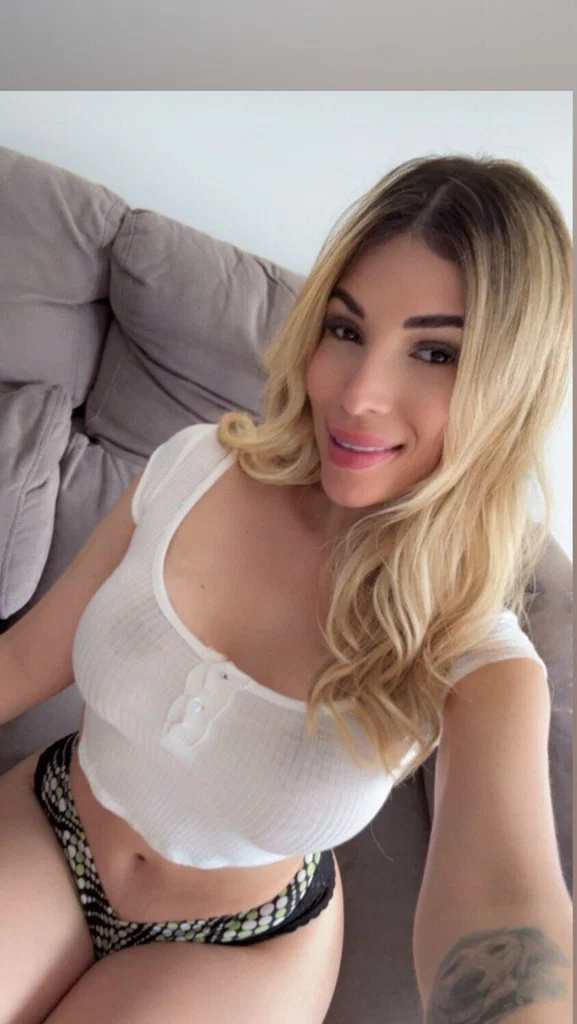 PAMELA BIG ASS's avatar