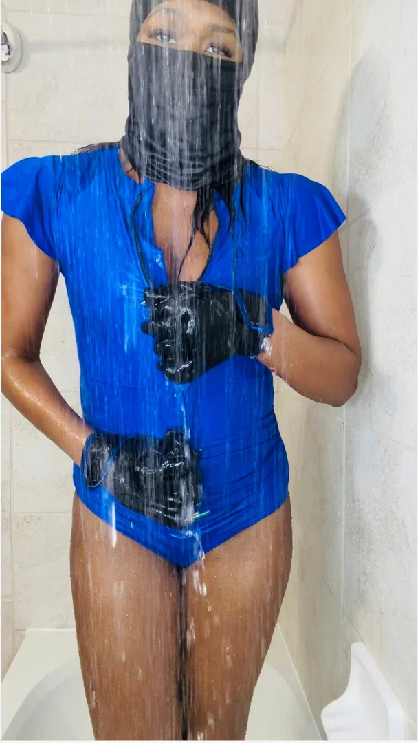 ShowerMask Girl profile banner