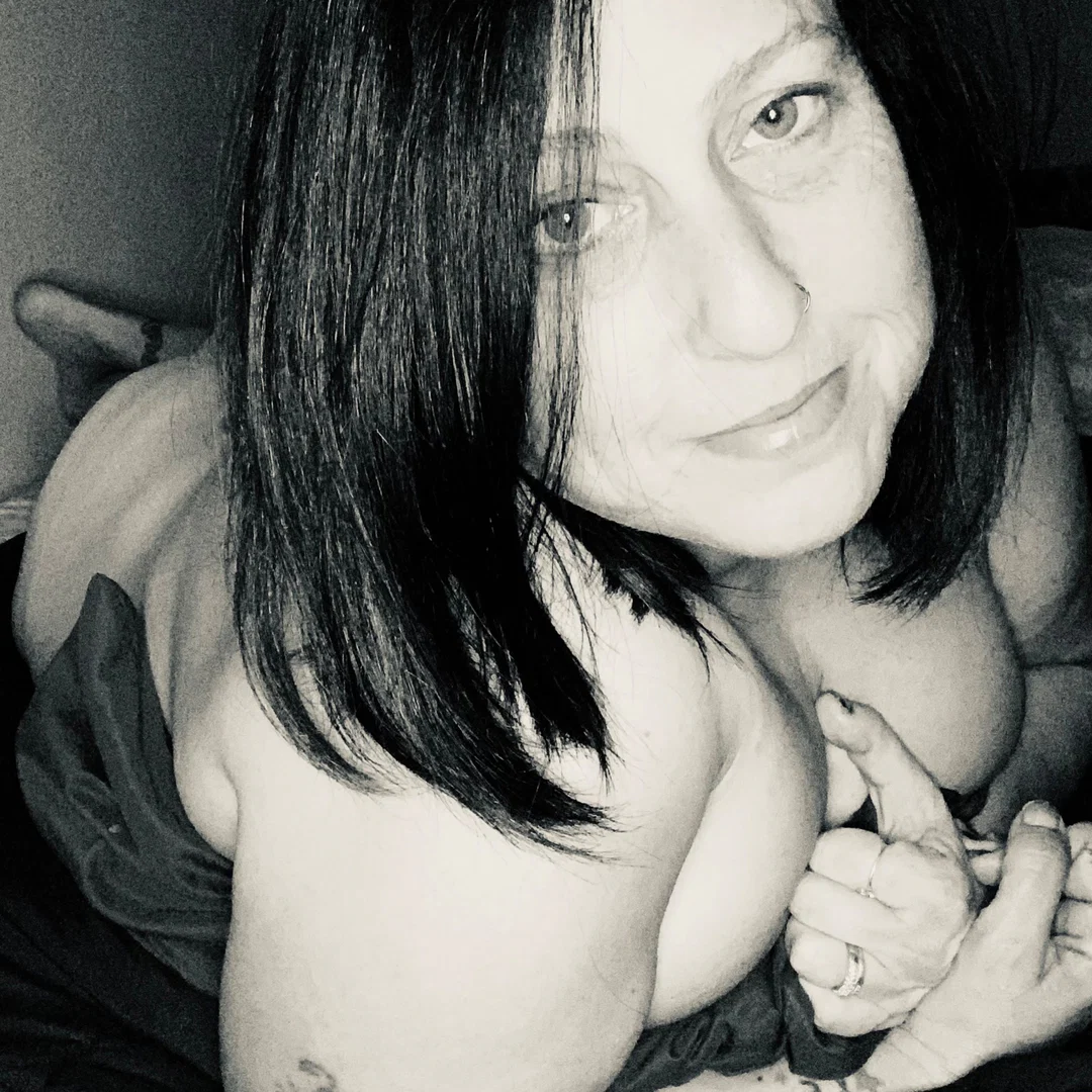Aly Breast💋 profile banner