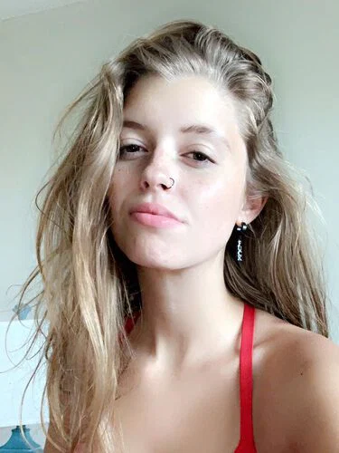 Your Local Lesbian's avatar