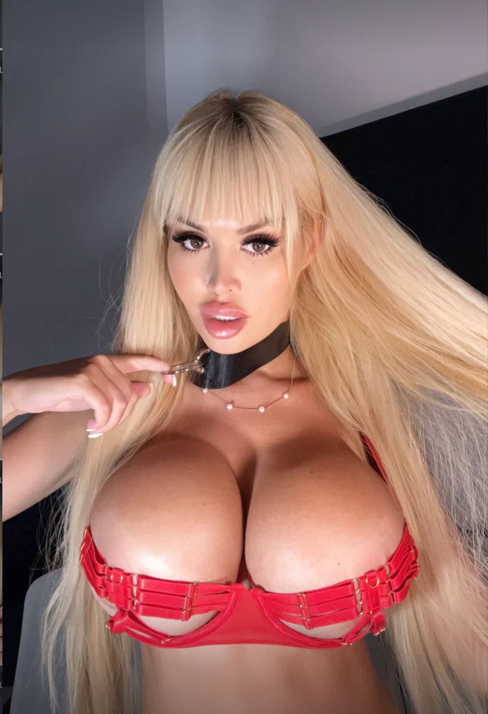 KATE 🍈🍈 BIGBOOBS