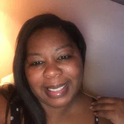 CaramelDeluxeSoles's avatar