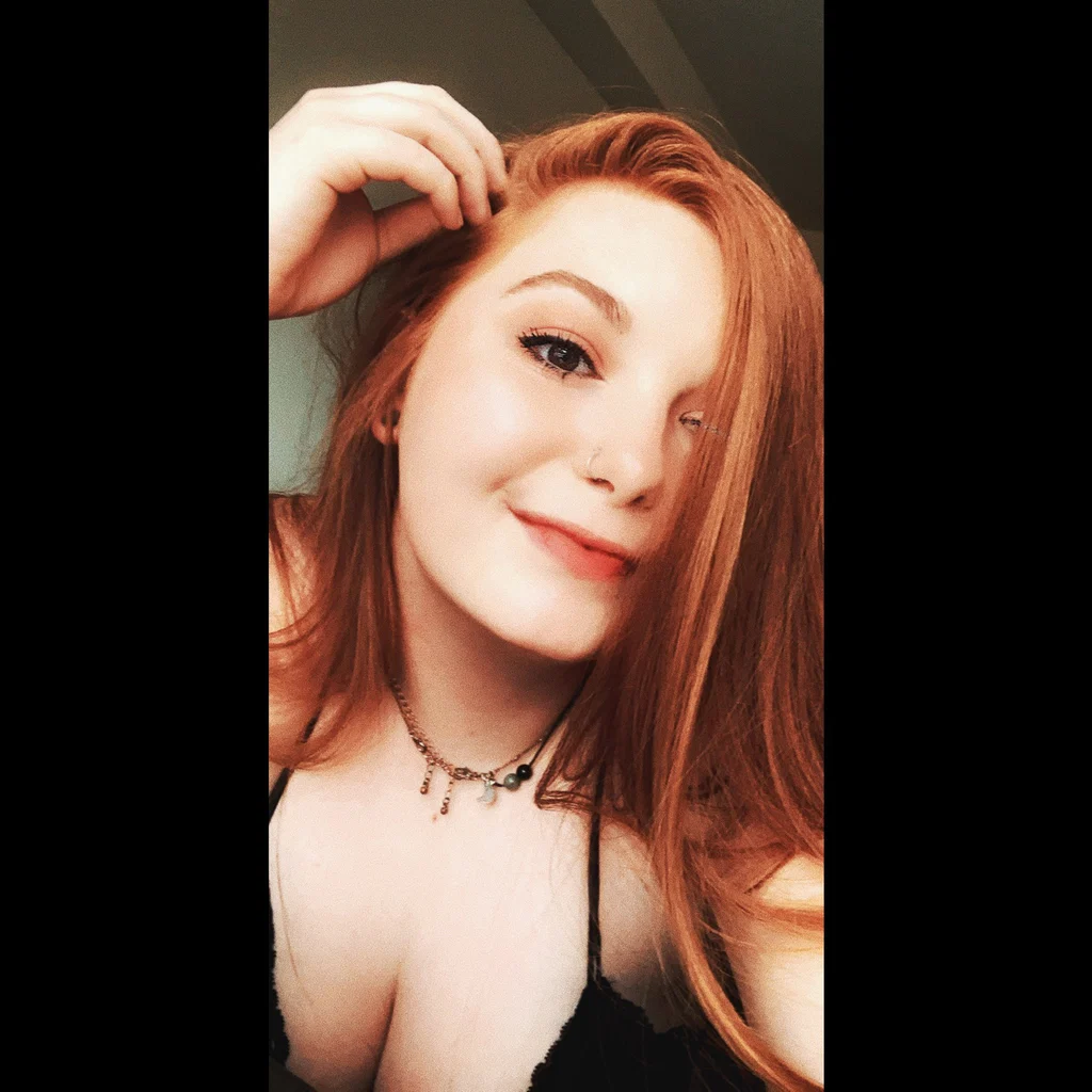 B. 🥀🖤's avatar