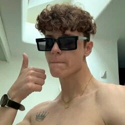 amoldoni's avatar