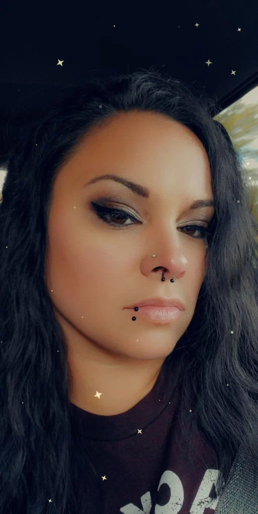 💔Broken Hottie💦's avatar