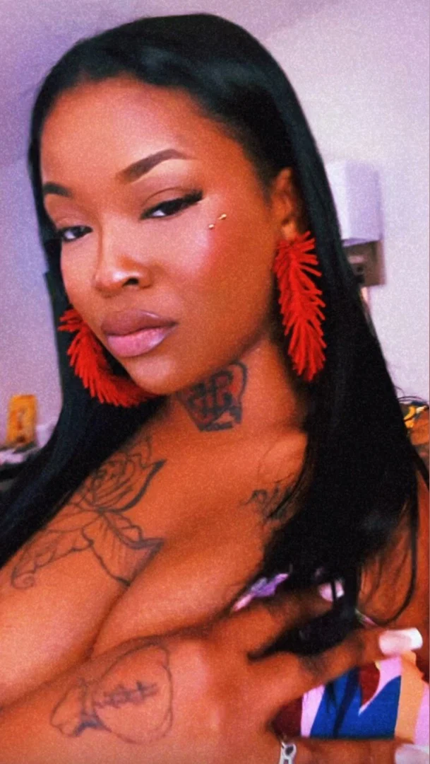 Ayja LaRose profile banner