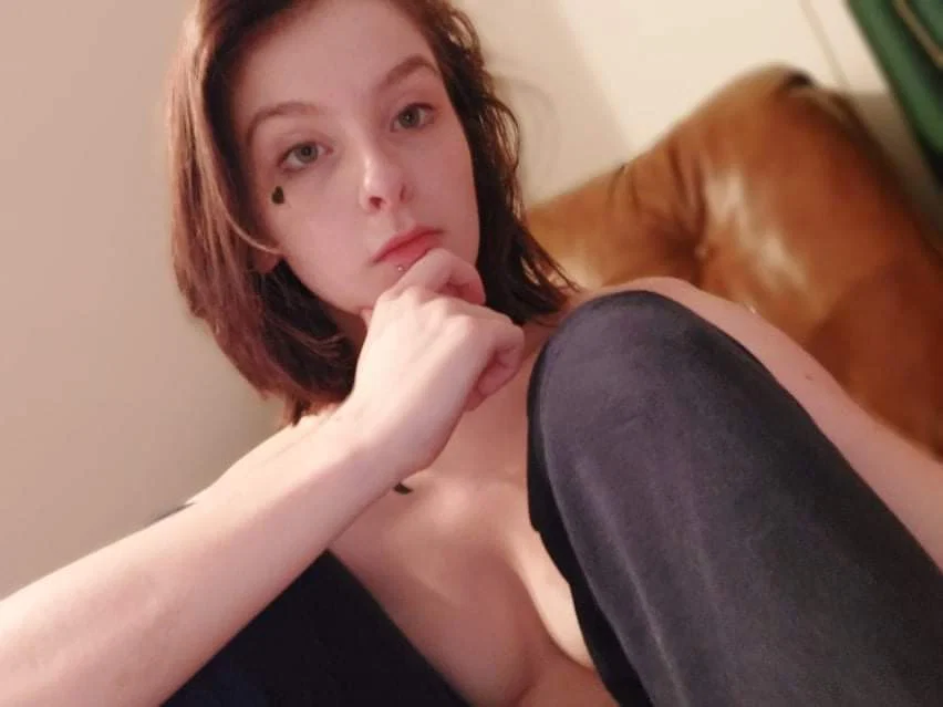 Eliza Estrellade's avatar