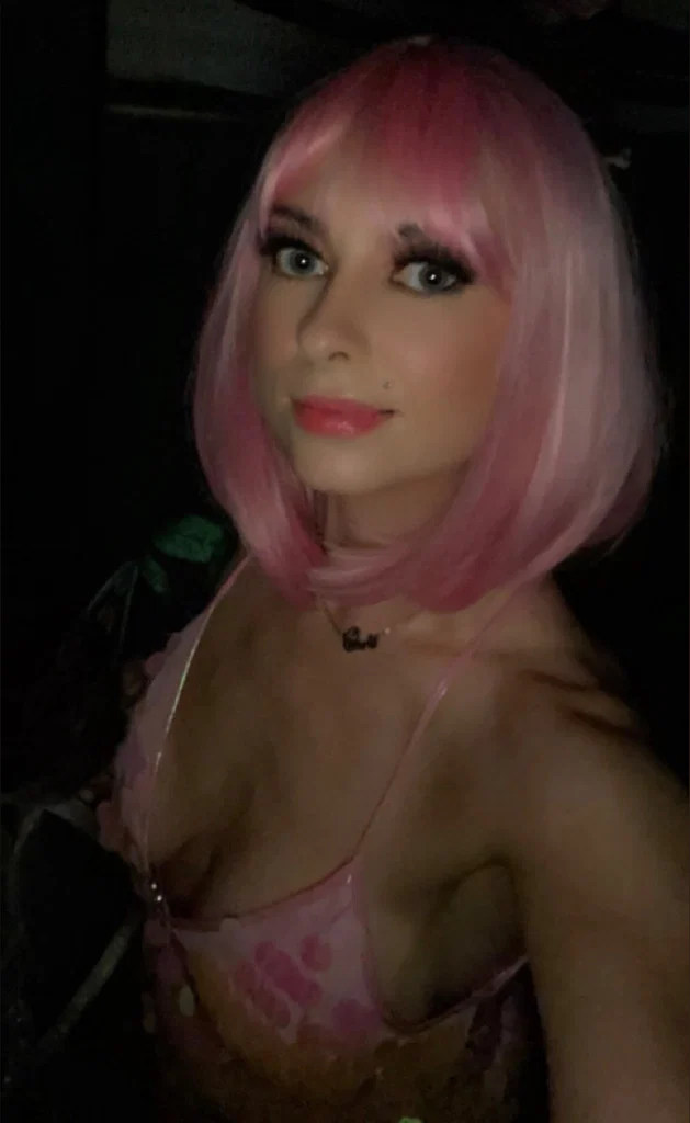 Dani in the Pink's avatar