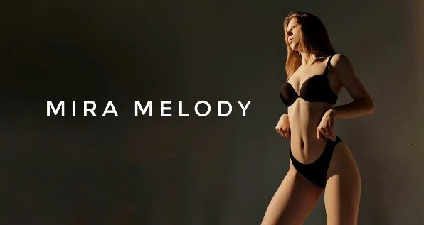 Mira_Melody profile banner