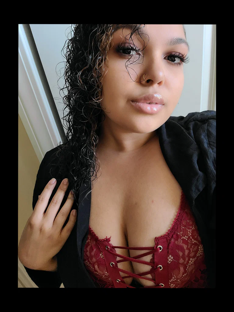 Nicole E.'s avatar