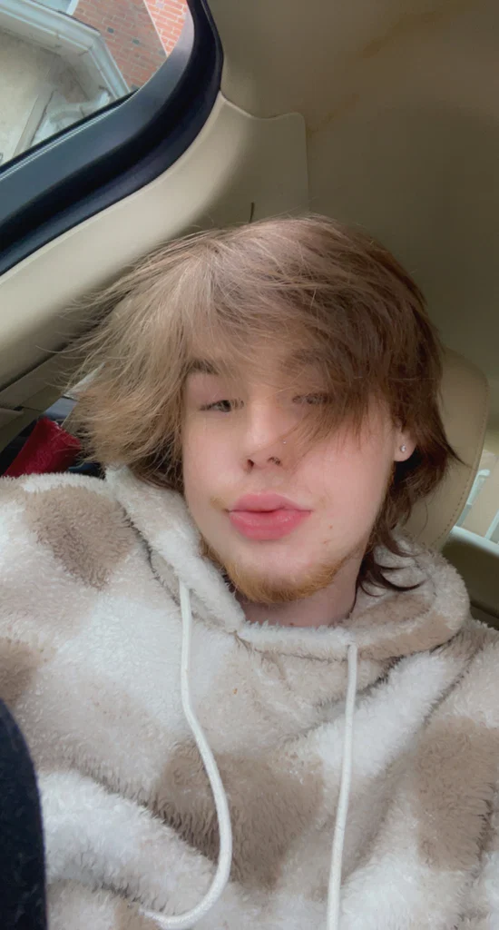 Babyboy🤭's avatar