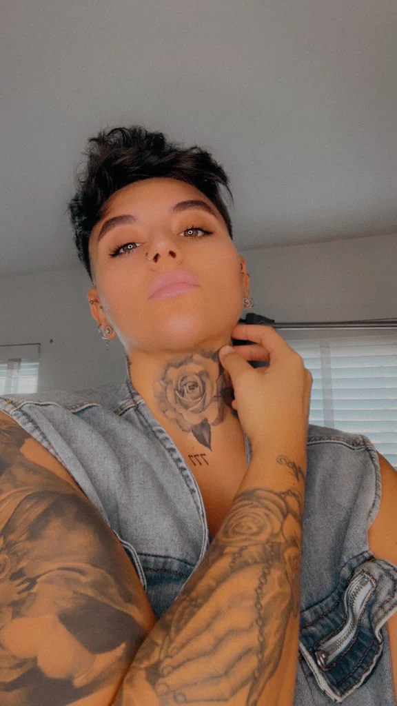 Santina Lopez's avatar