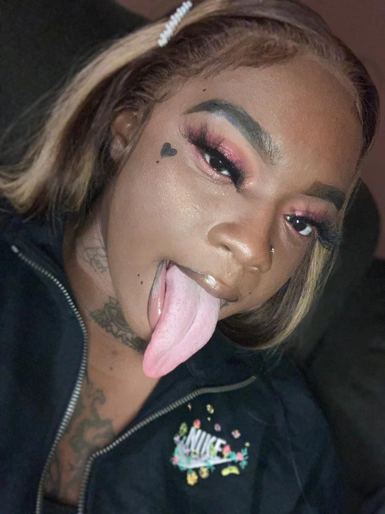 Cash 💵Rules✨ Everything Around🌏 Me 💁🏾‍♀️'s avatar