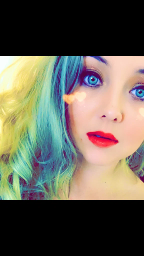 Midwest Mommy's avatar
