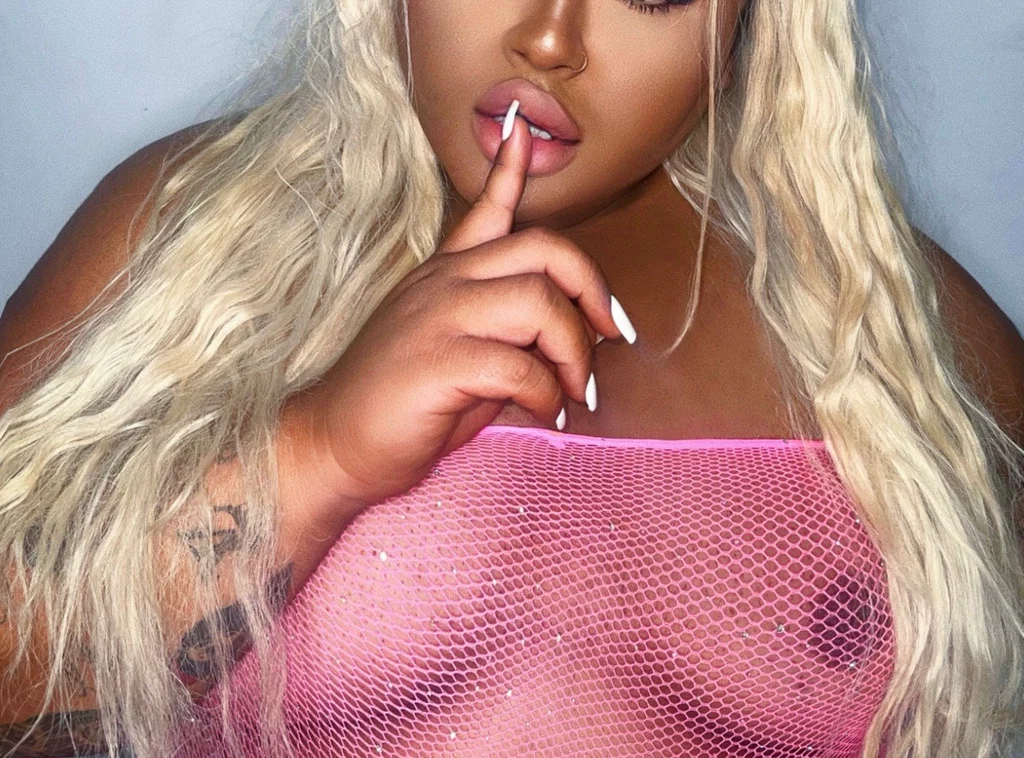 POUTY🤍