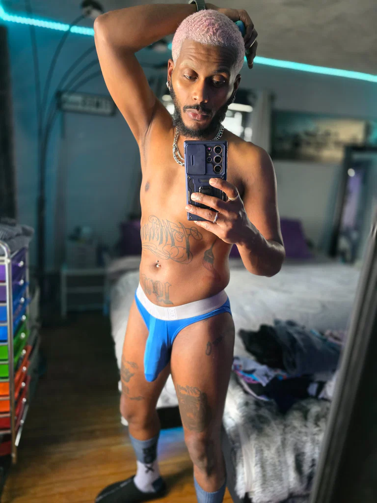 King UniQue👑