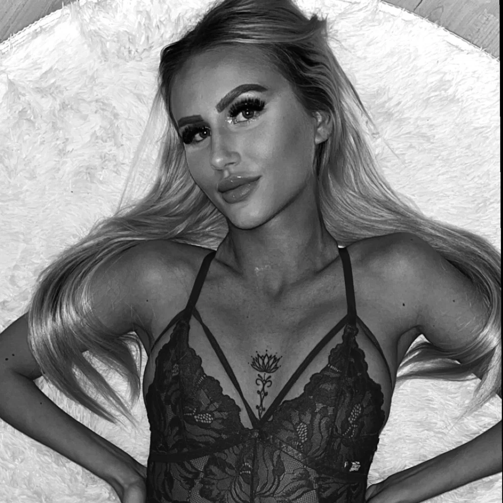 Jasmin 🐰
