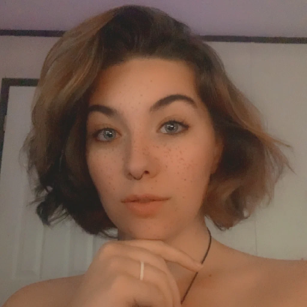 Lore's avatar