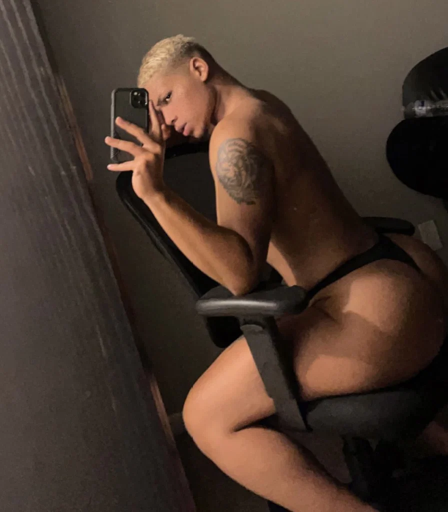 Chxrles's avatar