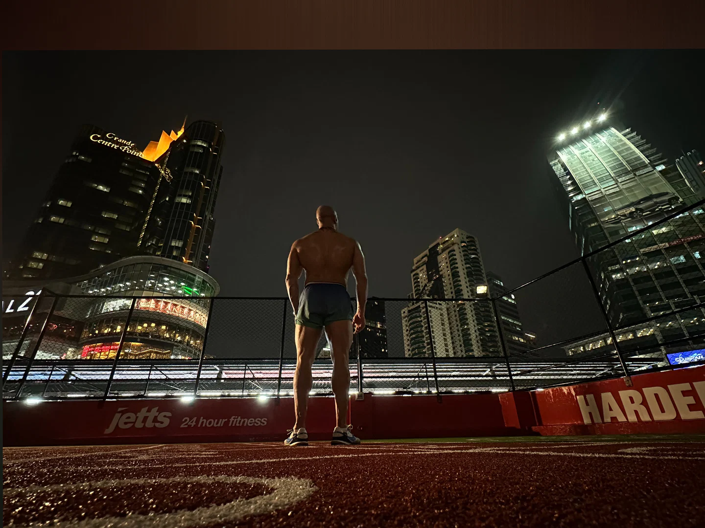 M A N T A S profile banner