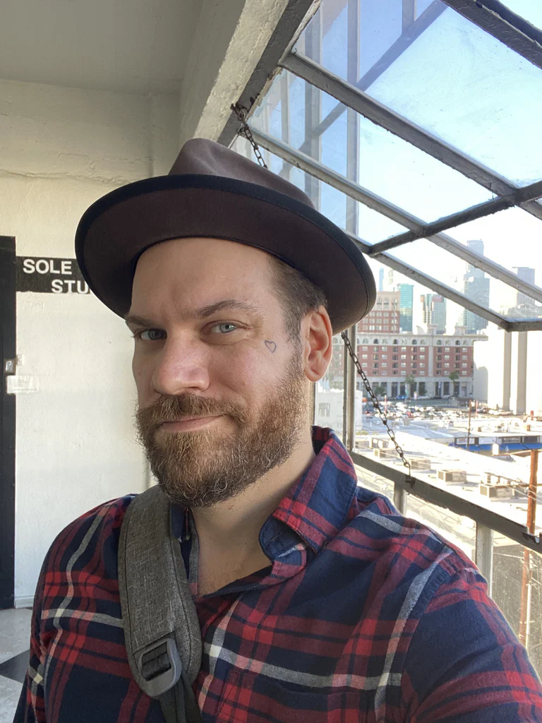 Zachary Ryan's avatar