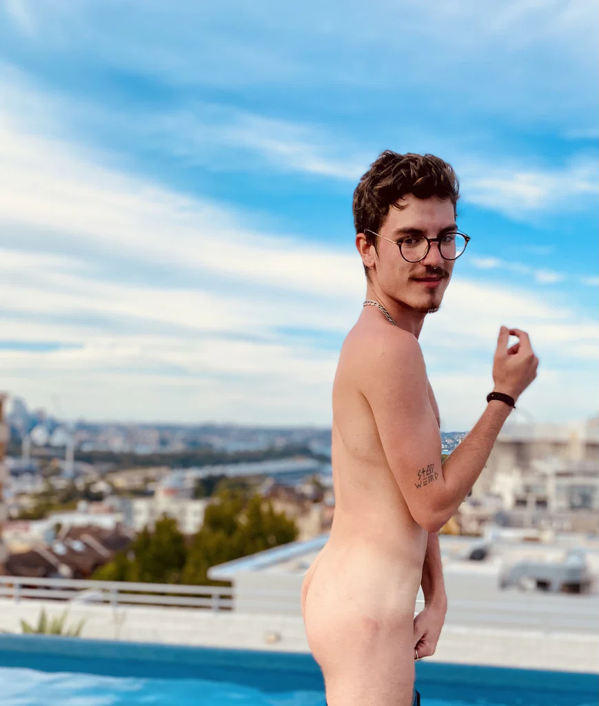 Alex Wolf's avatar