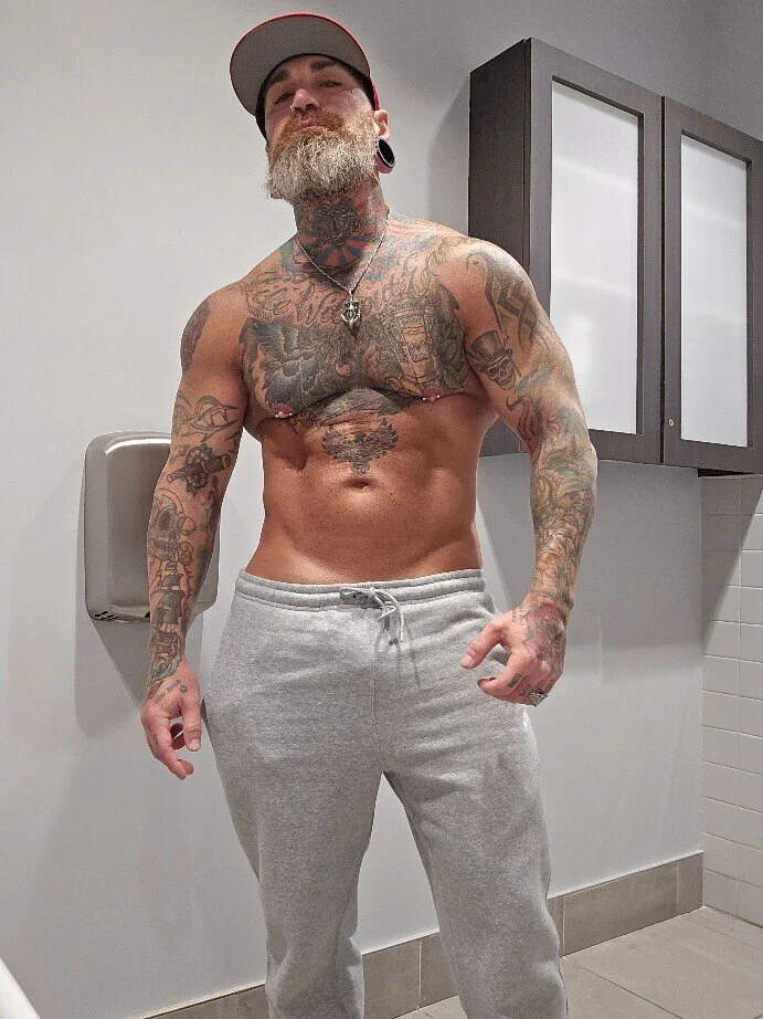 Inked daddy's avatar