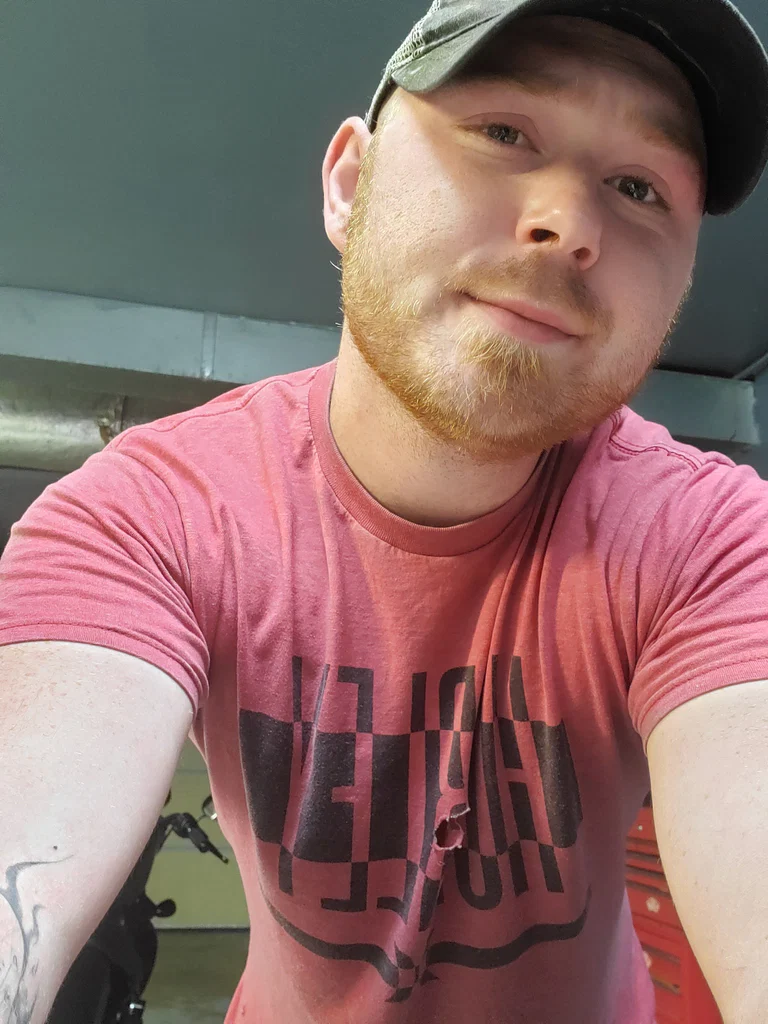 TattedGinger's avatar