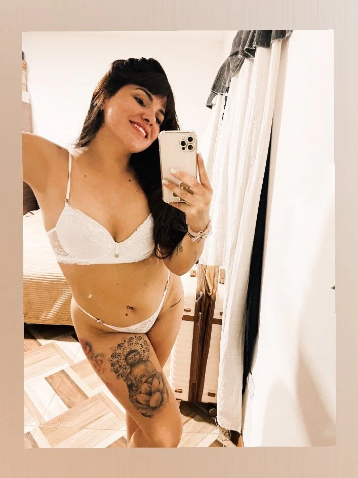 •ꜱ ᴏ ᴘ ʜ ɪ ᴇ• FREE's avatar