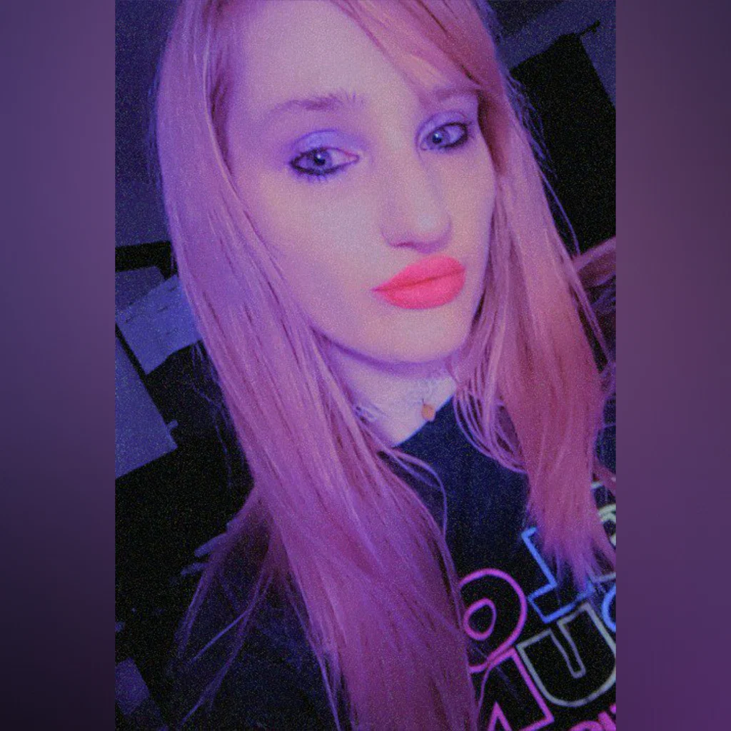 Lizzie❣Noir's avatar