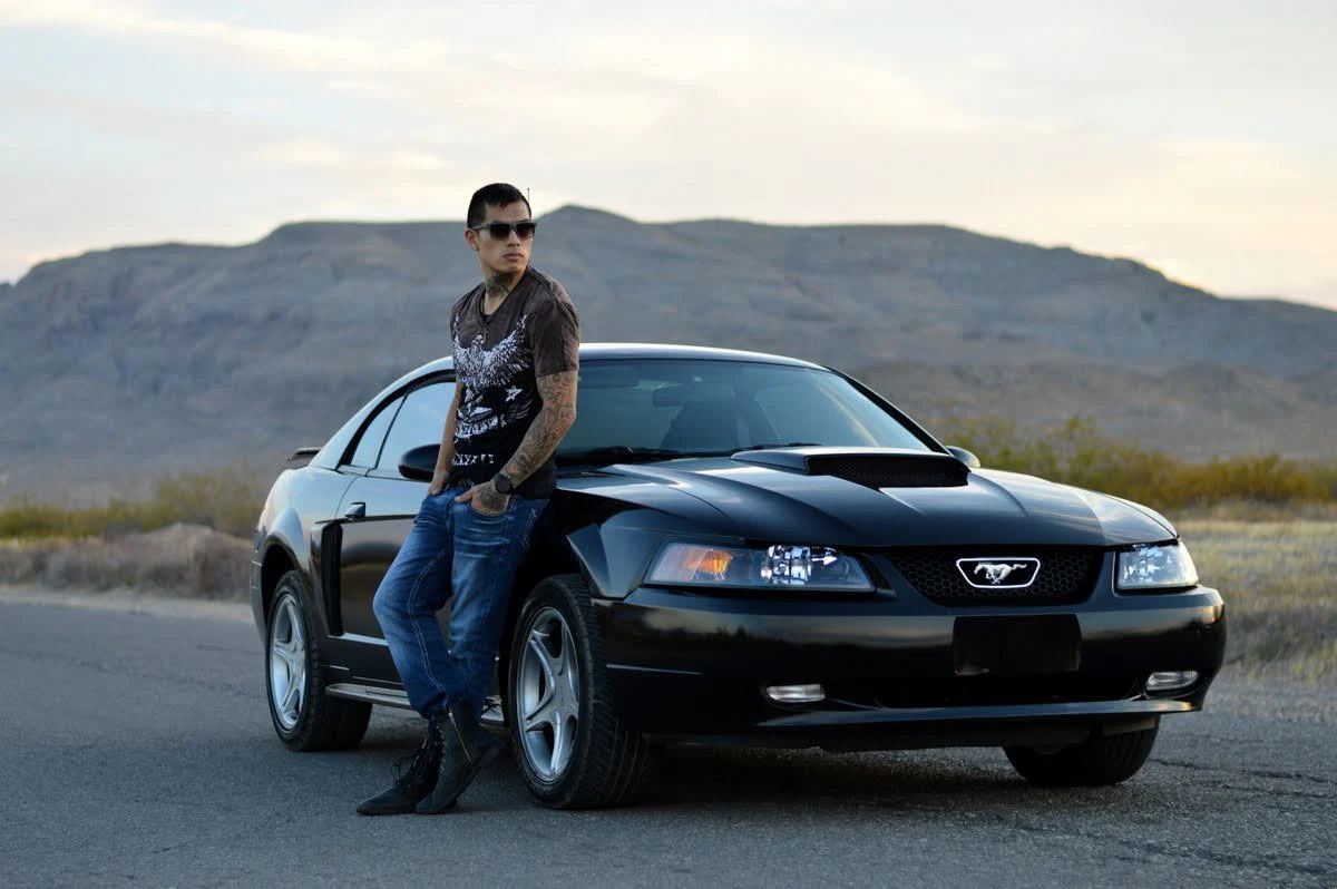 Chrixx Lee profile banner