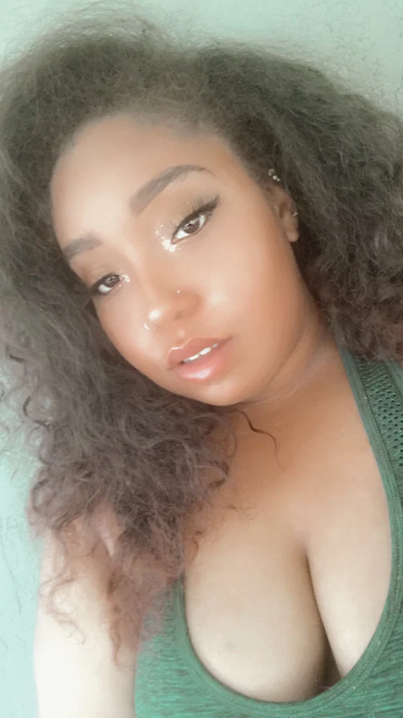 Kiara's avatar