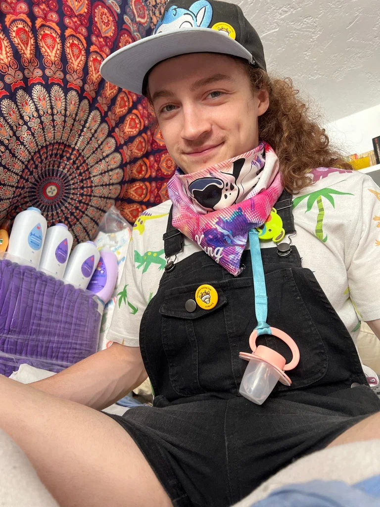 Lil' Lexi's avatar