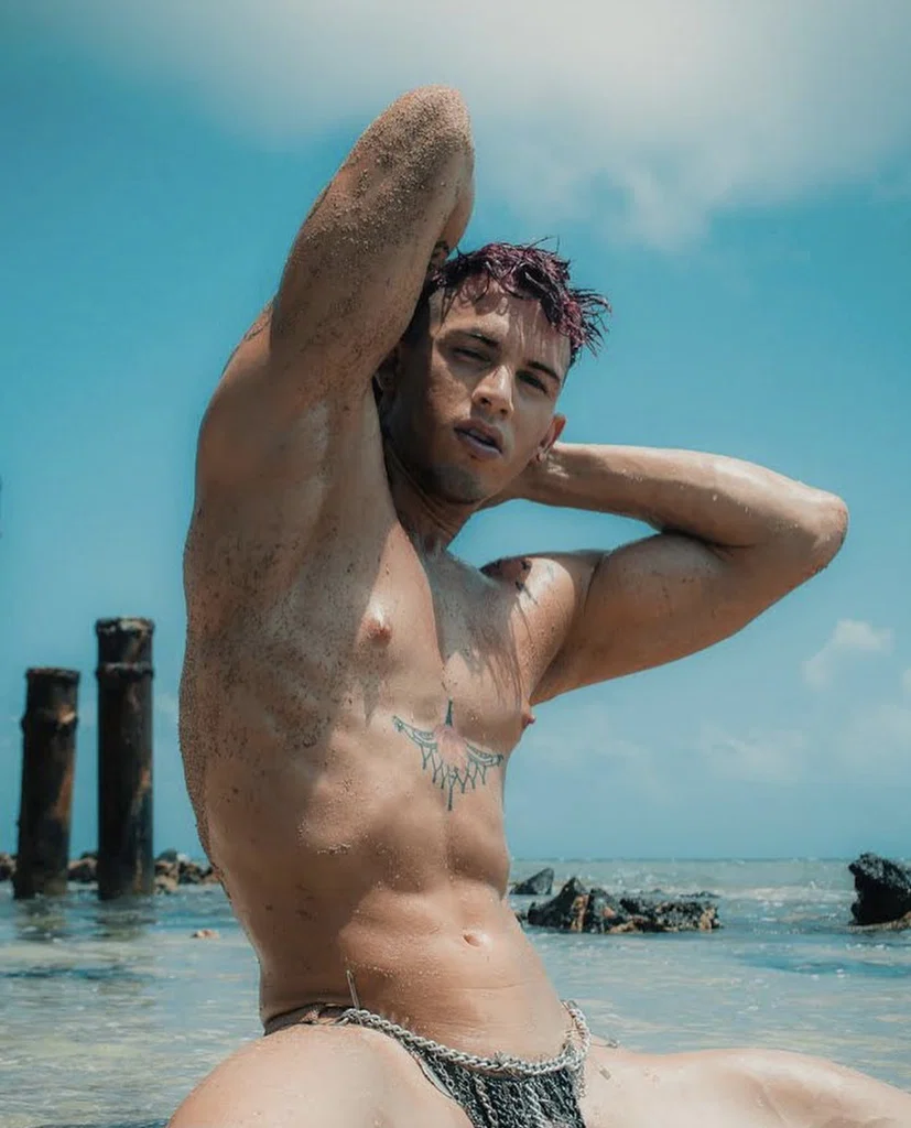 Eryxxx's avatar