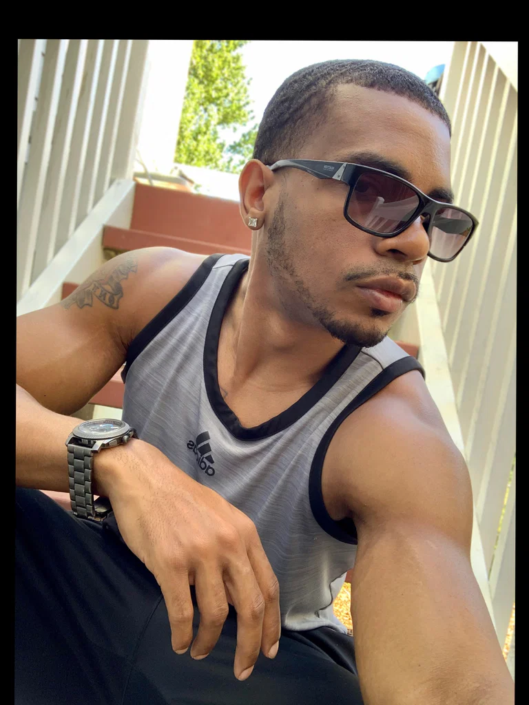 Maximo Savage's avatar