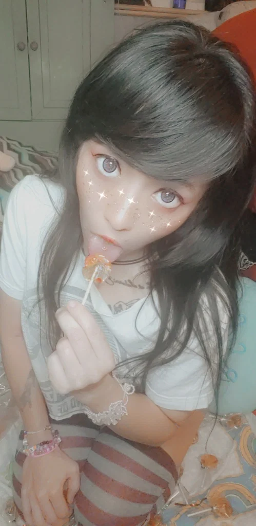 WasabiBarbie 🍣's avatar
