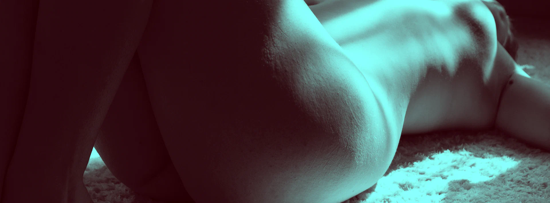 Rayna profile banner