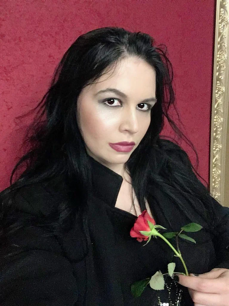 Hot Feme Fatale's avatar